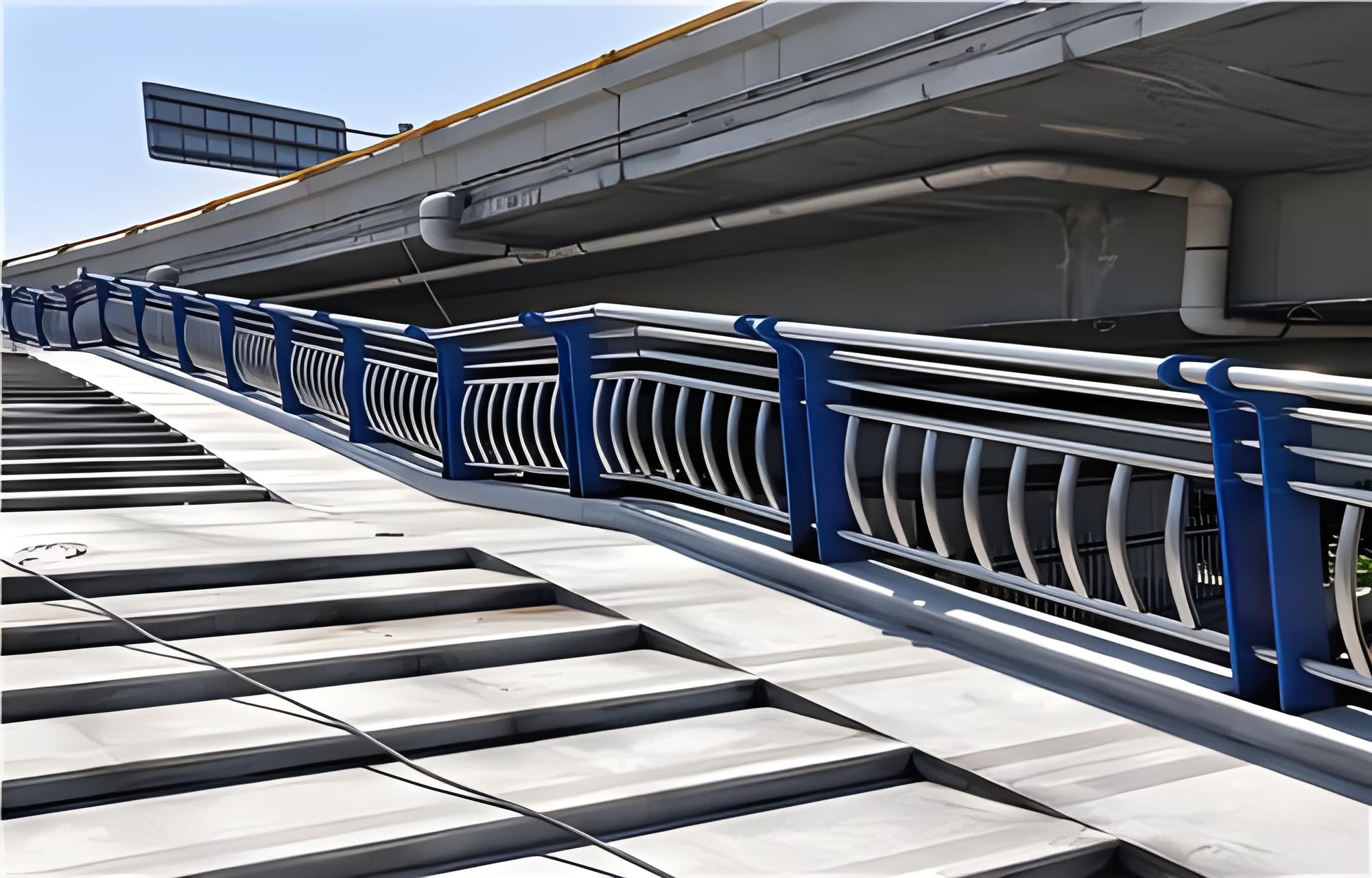 昌吉不锈钢桥梁护栏维护方案：确保安全，延长使用寿命