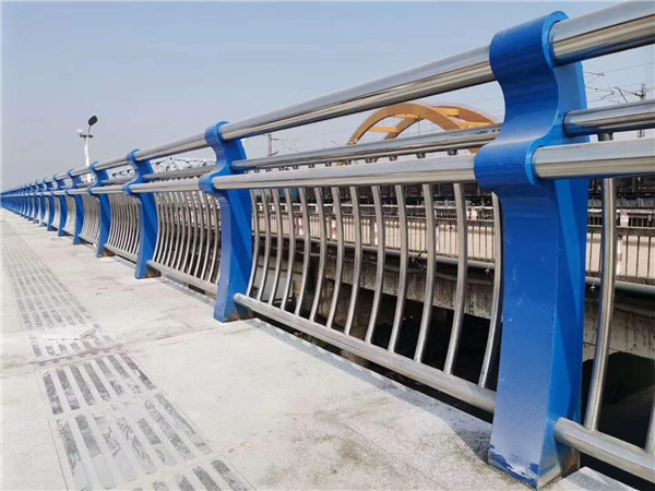 昌吉304不锈钢复合管护栏的生产工艺揭秘